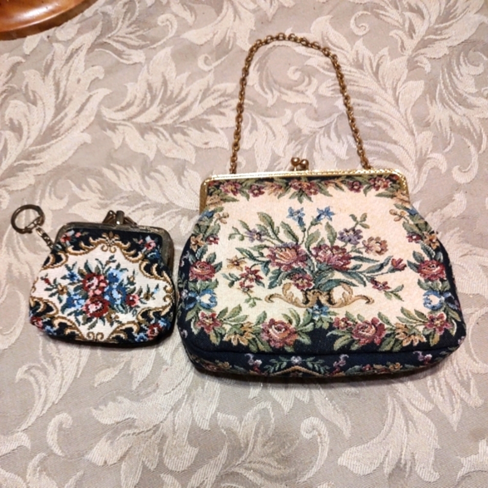 🌿🌹🌿 Lovely Vintage Petite Floral Tapestry Evening Bag Purse Handbag
